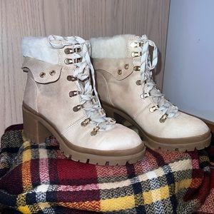 JellyPop size 6.5 faux fur hiker bootie